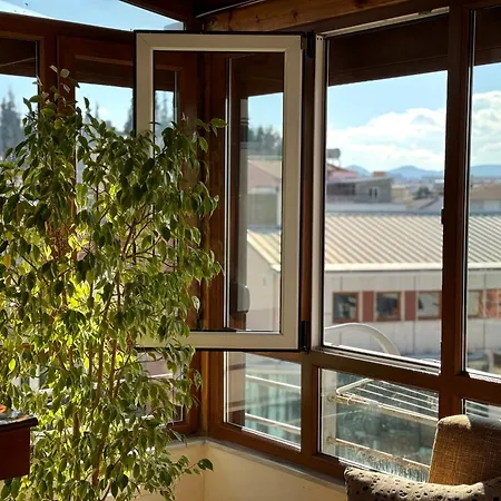 Skyview Oasis Premium Tirana
